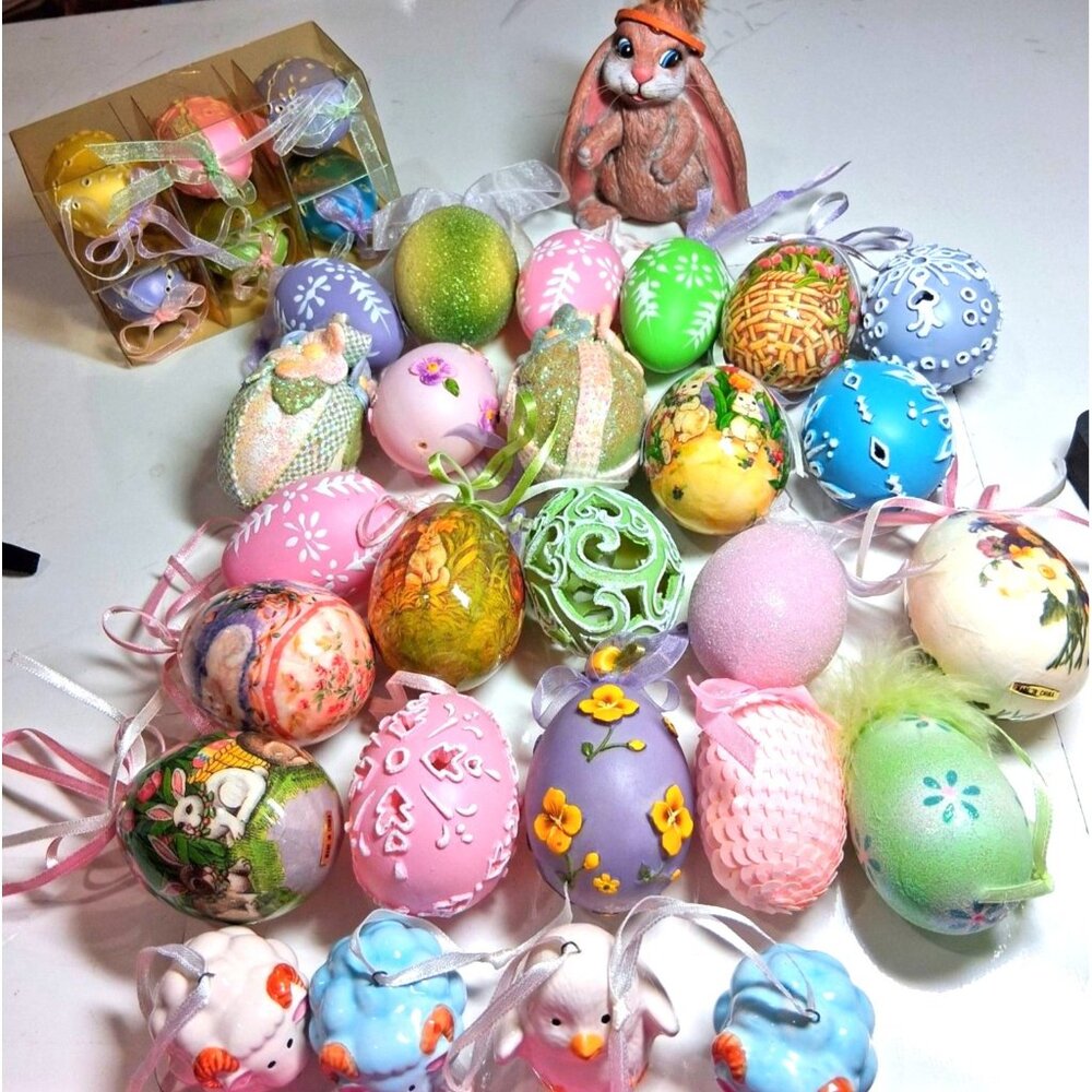 32 Hand-Painted Easter Egg Figurine Ornament Glass Porcelain Intricate Decorativ